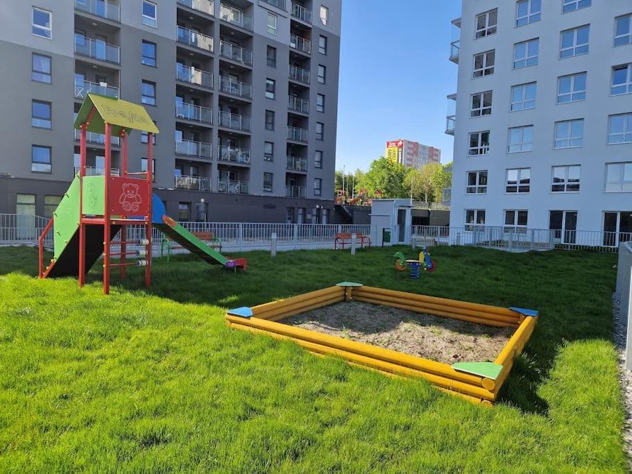 Apartament Koral - Kompozytorow Polskich 7 Lublin Exteriör bild
