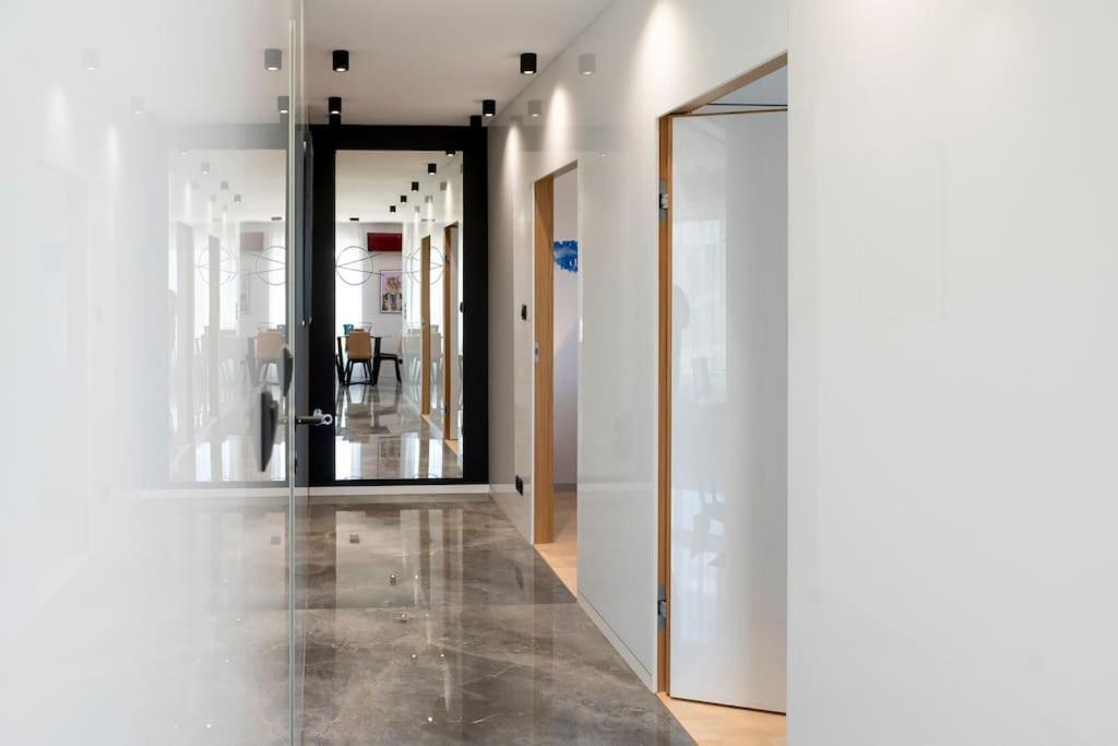 Apartament Koral - Kompozytorow Polskich 7 Lublin Exteriör bild
